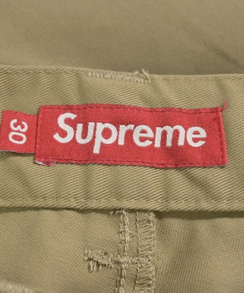 Supreme กางเกงขาสั้น