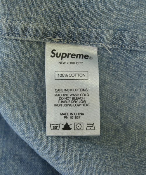 Supreme เสื้อลำลอง