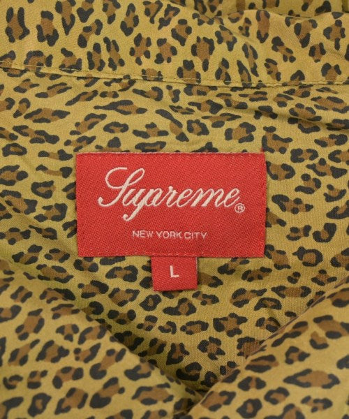 Supreme เสื้อลำลอง