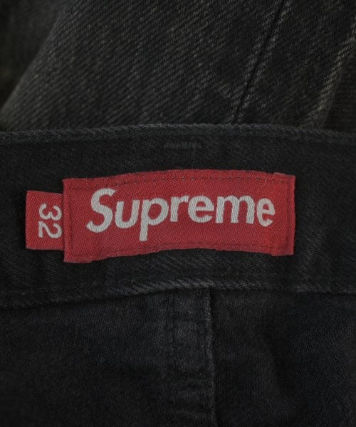 Supreme ยีนส์