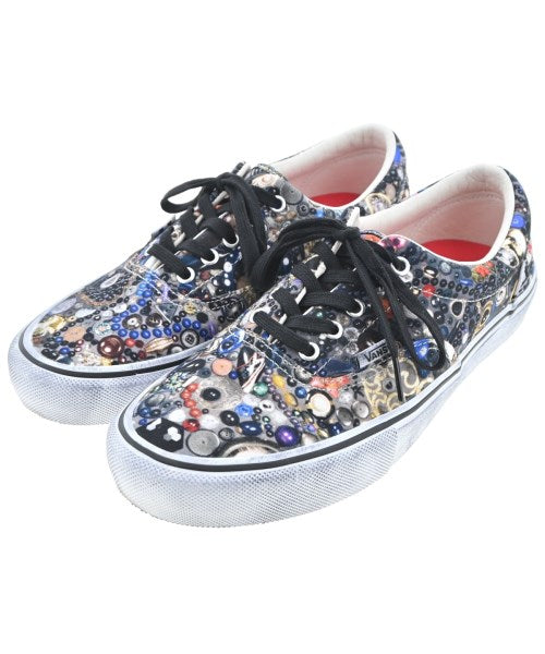 Supreme รองเท้าผ้าใบ