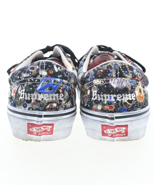 Supreme รองเท้าผ้าใบ