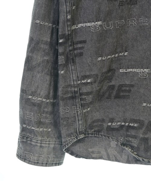 Supreme เสื้อลำลอง