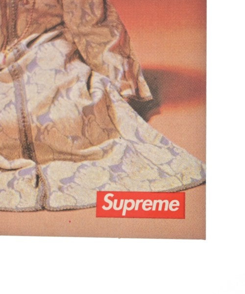 Supreme อื่นๆ