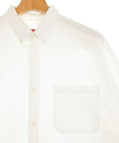 Supreme เสื้อลำลอง