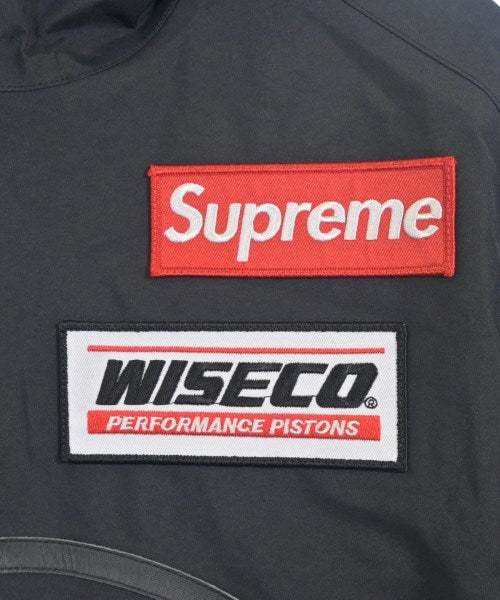 Supreme เสื้อพาร์กาภูเขา