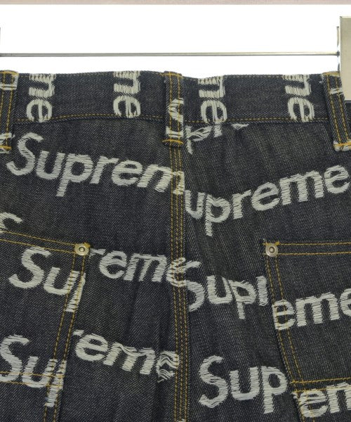 Supreme ยีนส์
