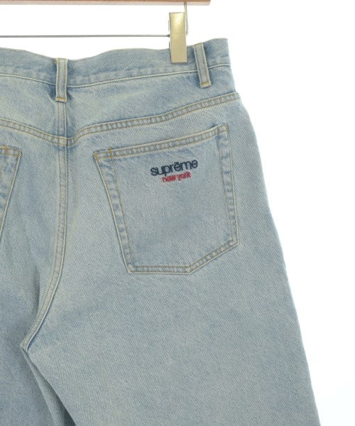 Supreme กางเกงขาสั้น