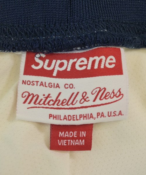 Supreme กางเกงขาสั้น
