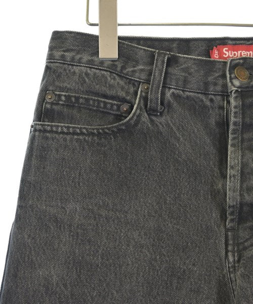 Supreme ยีนส์
