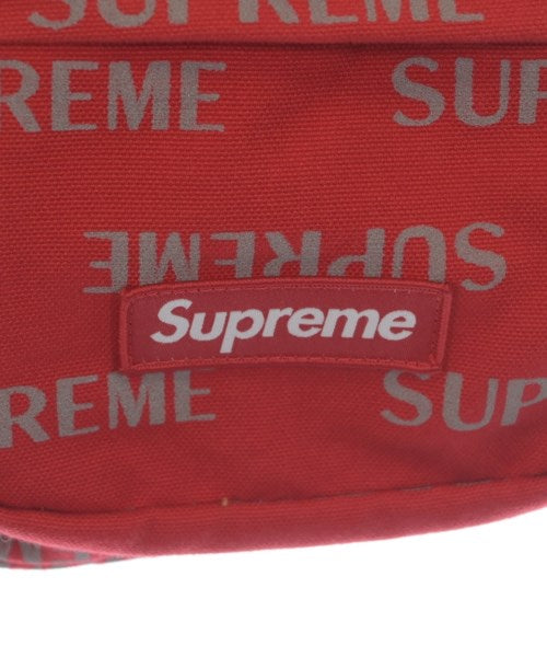 Supreme กระเป๋าสะพาย