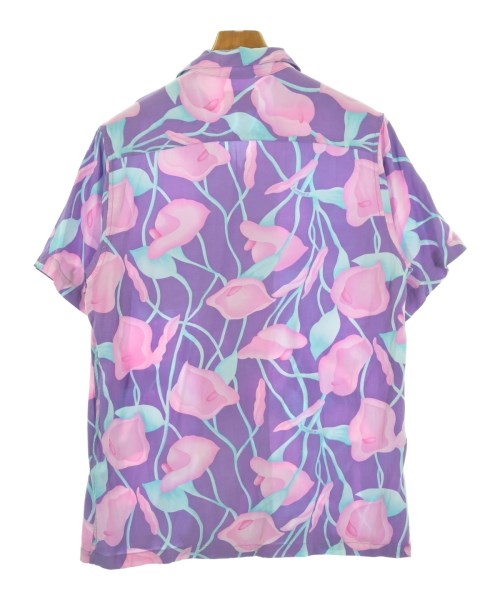 Supreme เสื้อลำลอง