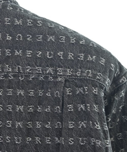 Supreme เสื้อลำลอง