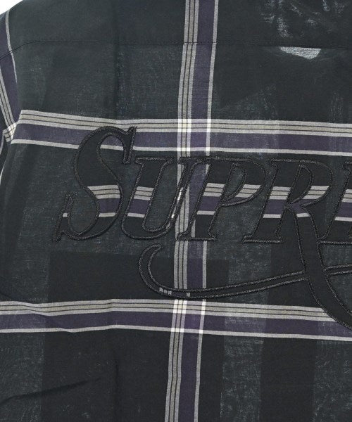 Supreme เสื้อลำลอง