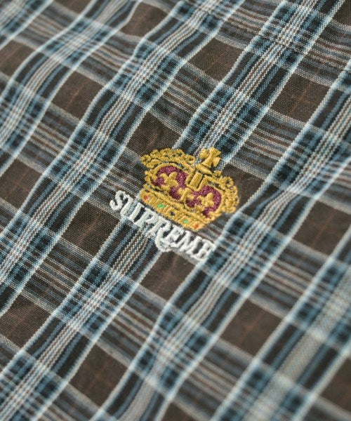 Supreme เสื้อลำลอง
