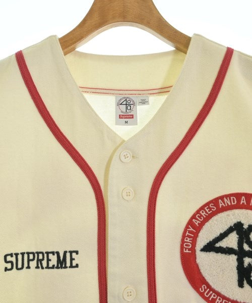 Supreme เสื้อลำลอง