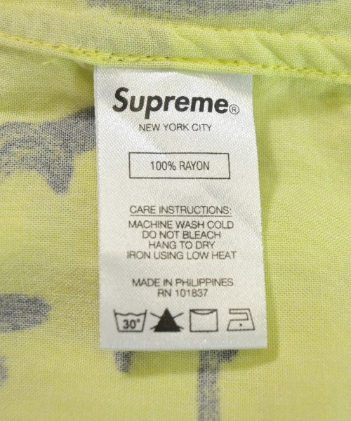 Supreme เสื้อลำลอง