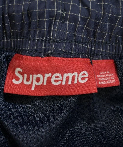 Supreme กางเกงขาสั้น