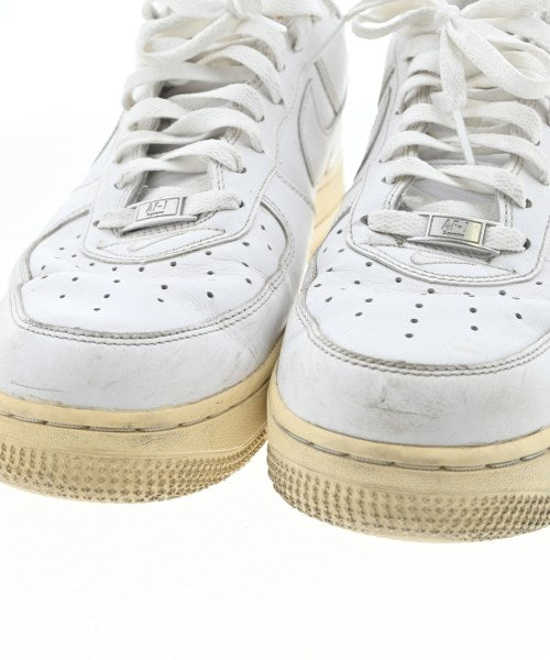 Supreme รองเท้าผ้าใบ