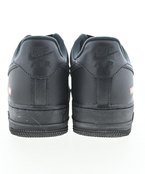 Supreme รองเท้าผ้าใบ