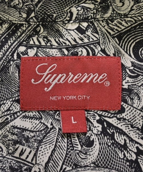 Supreme เสื้อลำลอง