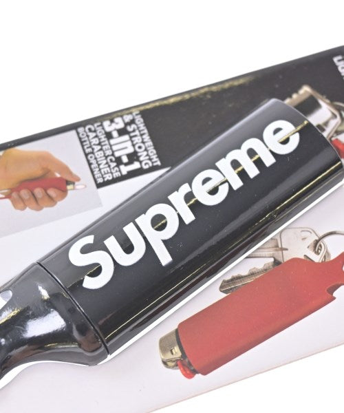 Supreme อื่นๆ