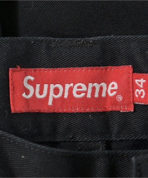 Supreme กางเกงขาสั้น