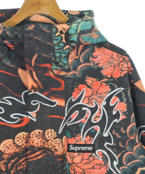 Supreme เสื้อพาร์กาภูเขา