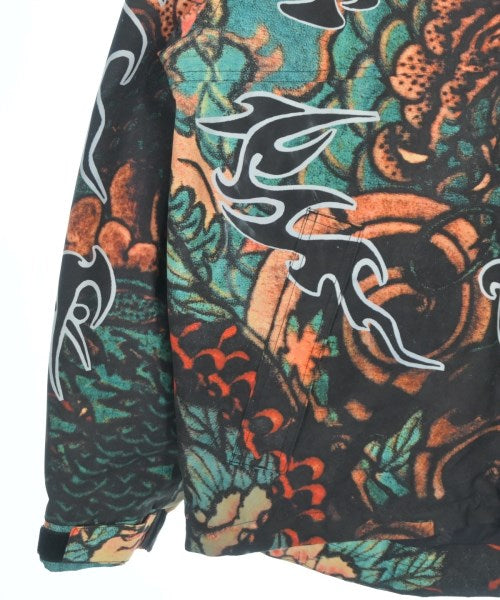 Supreme เสื้อพาร์กาภูเขา