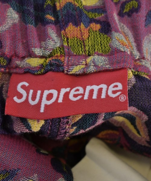 Supreme กางเกงขาสั้น