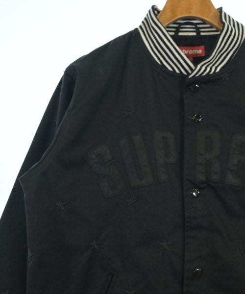 Supreme แจ็คเก็ตสนามกีฬา