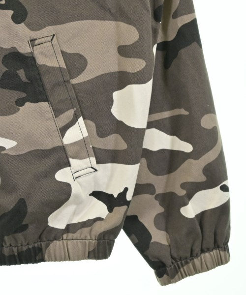 Supreme แจ็คเก็ตเบลาส์ อื่น