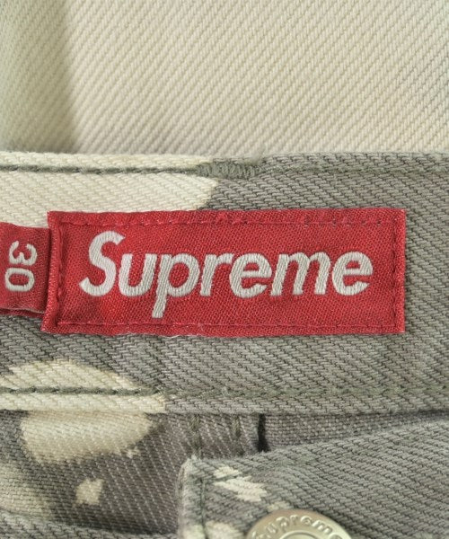 Supreme ยีนส์