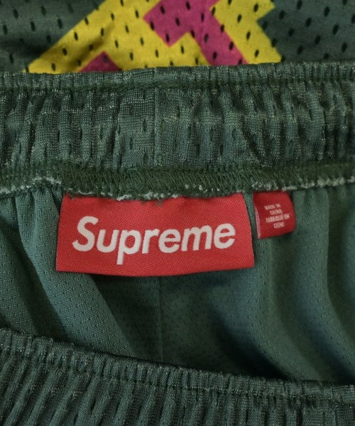 Supreme กางเกงขาสั้น