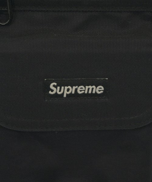 Supreme กระเป๋าสะพาย