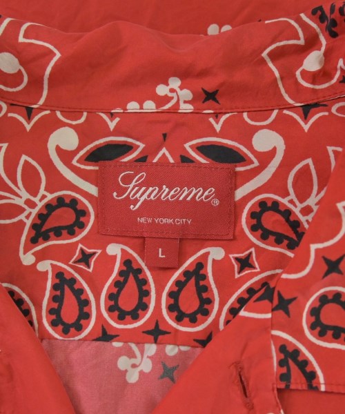 Supreme เสื้อลำลอง