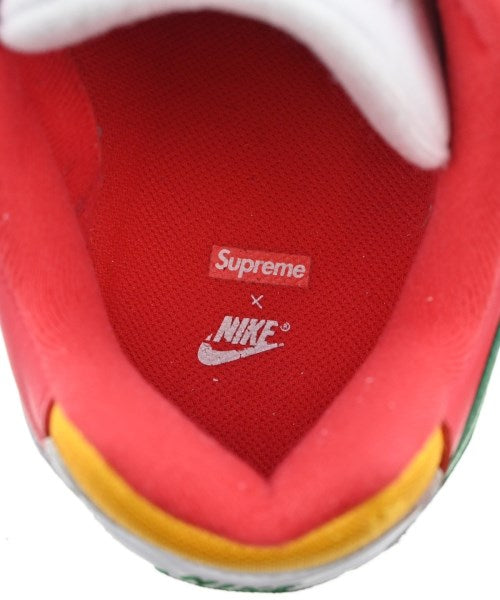 Supreme รองเท้าผ้าใบ