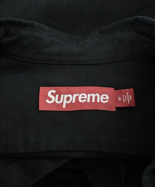 Supreme เสื้อลำลอง