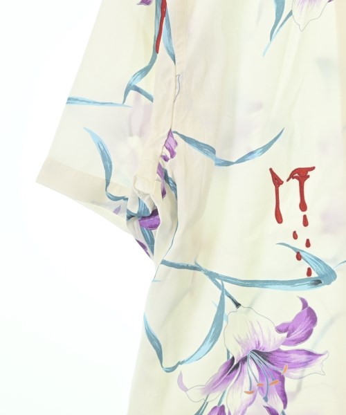 Supreme เสื้อลำลอง