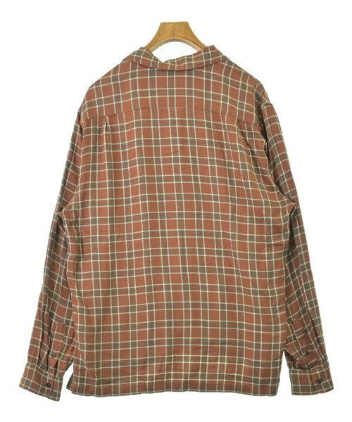 Supreme เสื้อลำลอง