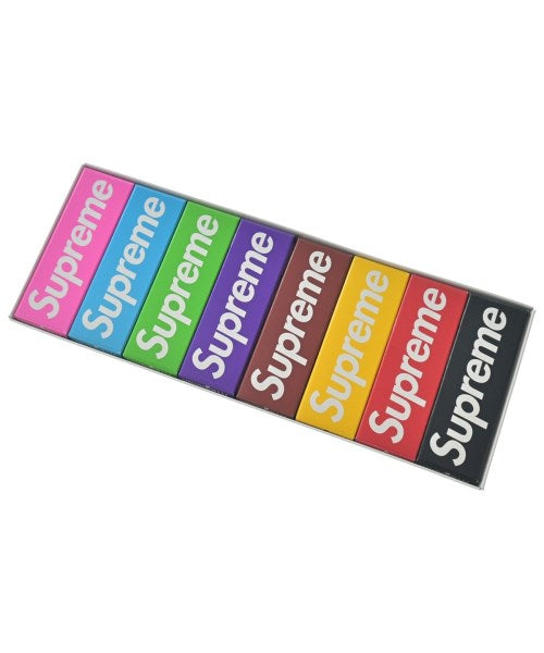 Supreme อื่นๆ