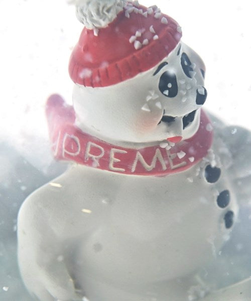 Supreme อื่นๆ