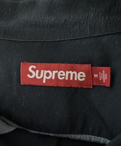 Supreme เสื้อลำลอง