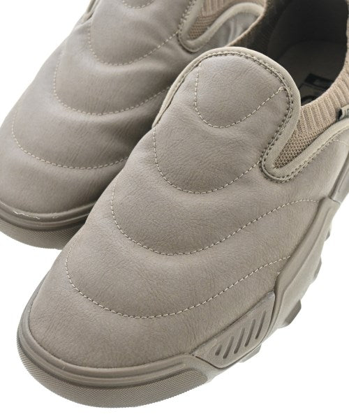 WTAPS รองเท้าผ้าใบ