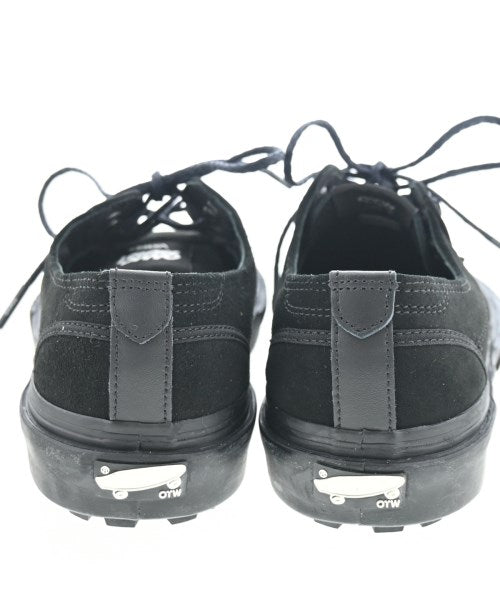 WTAPS รองเท้าผ้าใบ