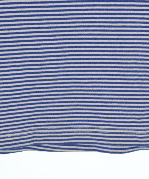 MORE ABOUT LESS เสื้อยืด/เสื้อท็อปส์