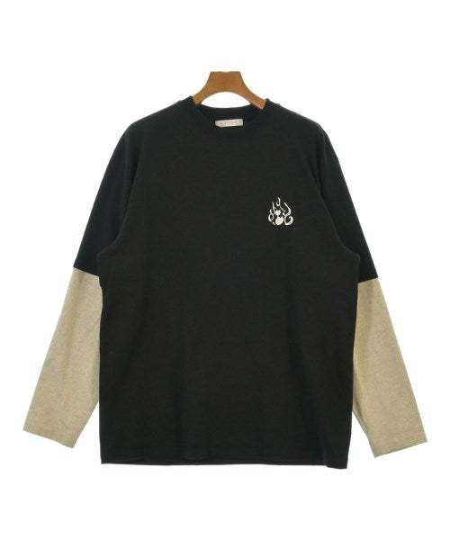 FUTURA เสื้อยืด/เสื้อท็อปส์