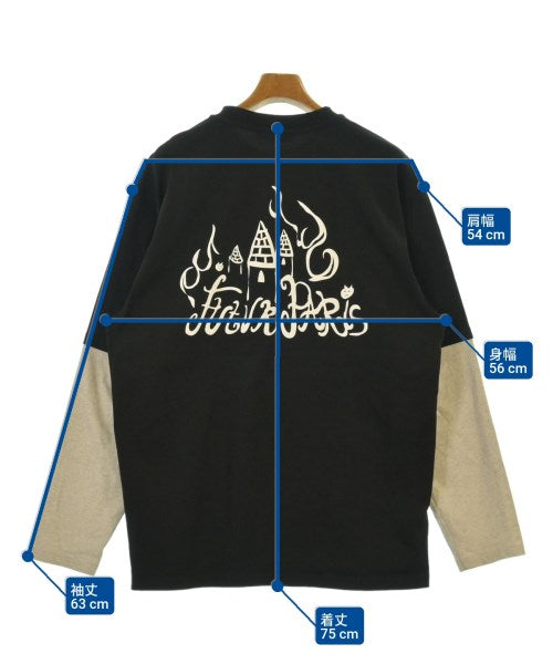 FUTURA เสื้อยืด/เสื้อท็อปส์