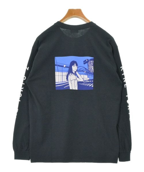 SOPH. เสื้อยืด/เสื้อท็อปส์