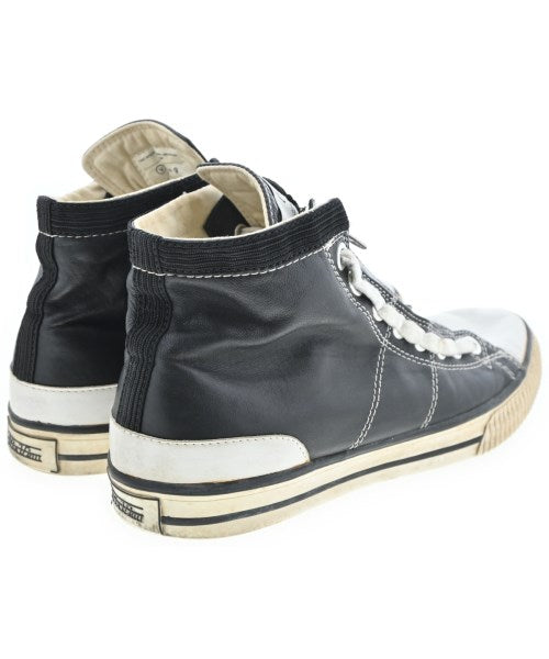 visvim รองเท้าผ้าใบ